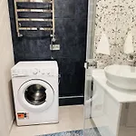 Apartman Freedom In The Heart Of - Balabana Str And Svoboda Avenue *