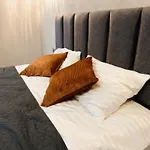 Apartman Freedom In The Heart Of - Balabana Str And Svoboda Avenue Lviv