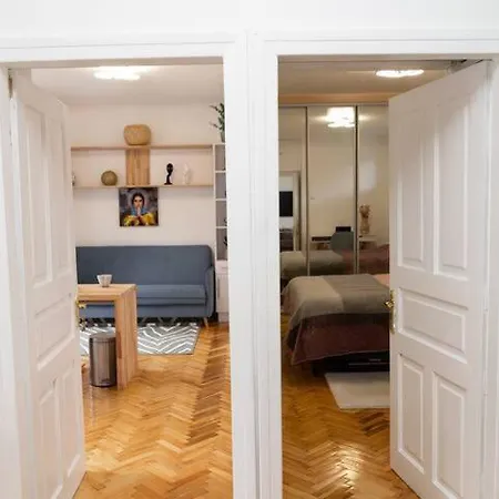 Daire Freedom In The Heart Of - Balabana Str And Svoboda Avenue *