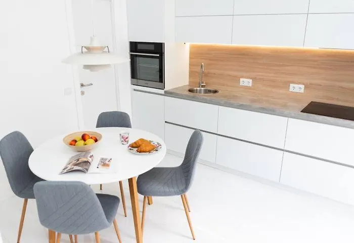 Freedom In The Heart Of - Balabana Str And Svoboda Avenue Apartament *