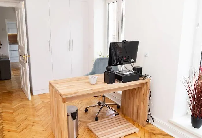 Freedom In The Heart Of - Balabana Str And Svoboda Avenue דירה *