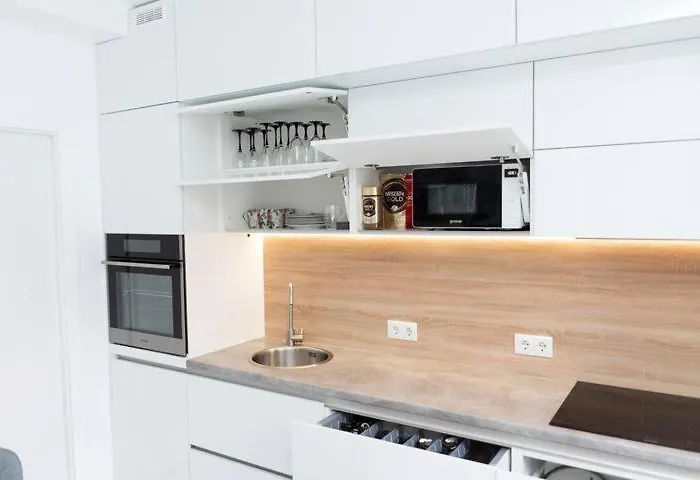 Freedom In The Heart Of - Balabana Str And Svoboda Avenue * לבוב