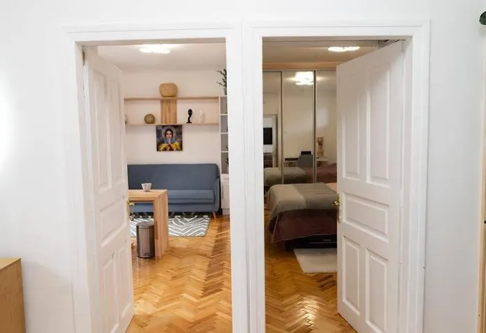 Apartament Freedom In The Heart Of - Balabana Str And Svoboda Avenue *